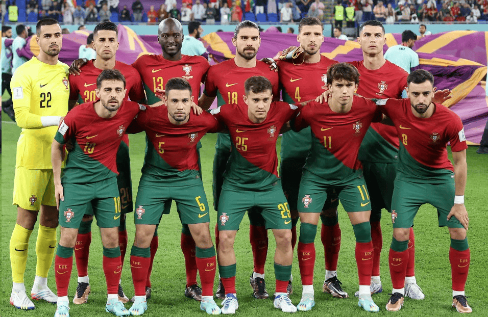 葡萄牙神奇反超克罗地亚，晋级欧洲杯半决赛